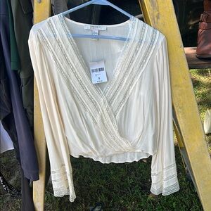 Forever 21 Cream Lace Trim Women's Top